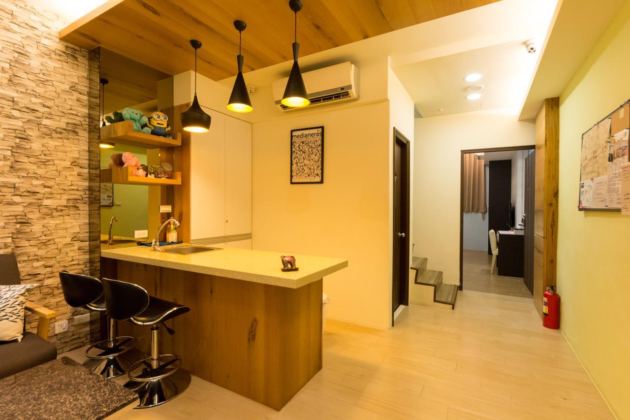 W Hostel Тайнань Экстерьер фото